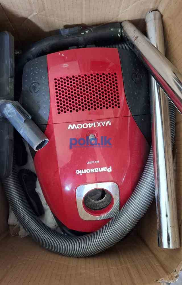 Panasonic 14O0W vacuum cleaner - photo 1