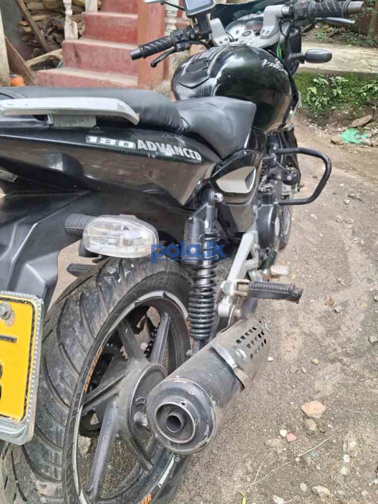 Bajaj pulsar 180 - photo 2