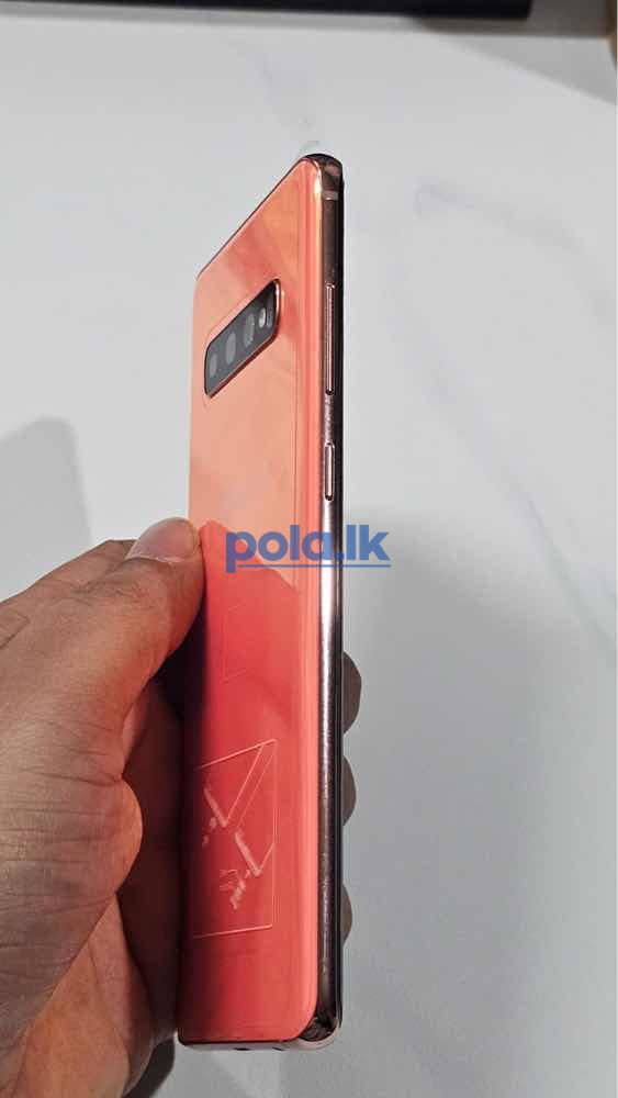 Samsung galaxy S10 plus - photo 3