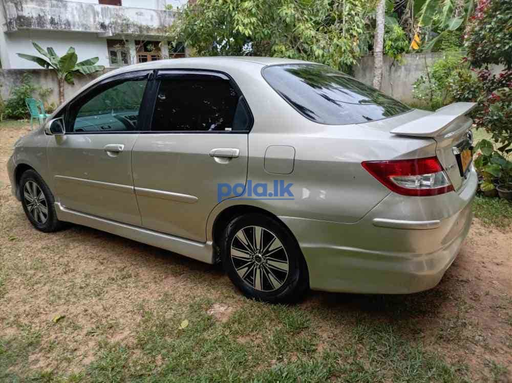Honda city - photo 1