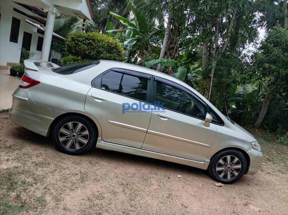 Honda city - photo 2