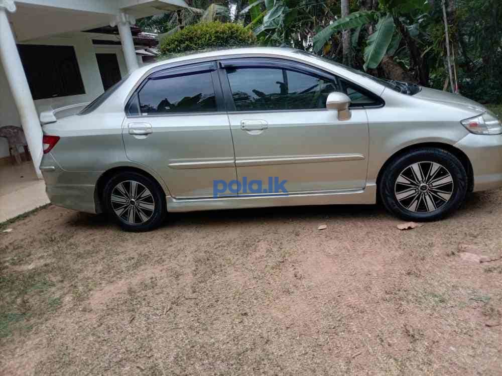 Honda city - photo 3