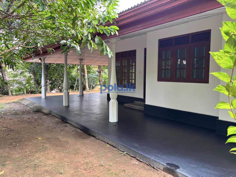 House with 30 Perch land near Karapitiya - photo 11