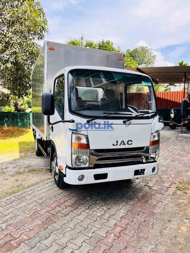 JAC 14 Feet brand new truck - photo 2
