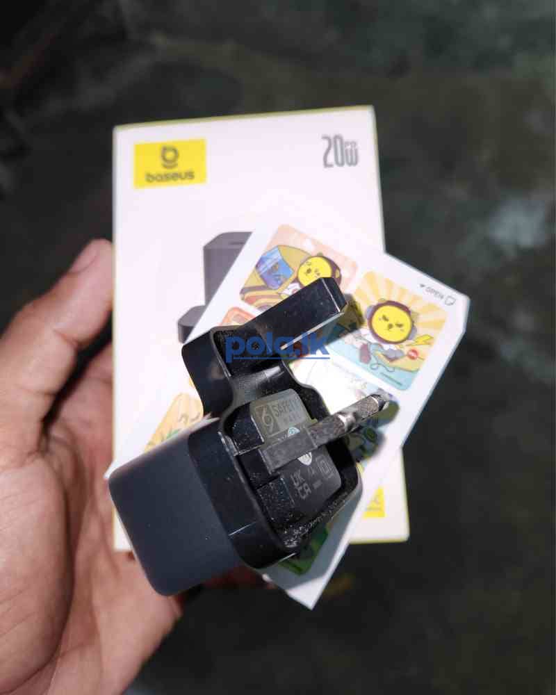 Baseus 20w adapter - photo 2