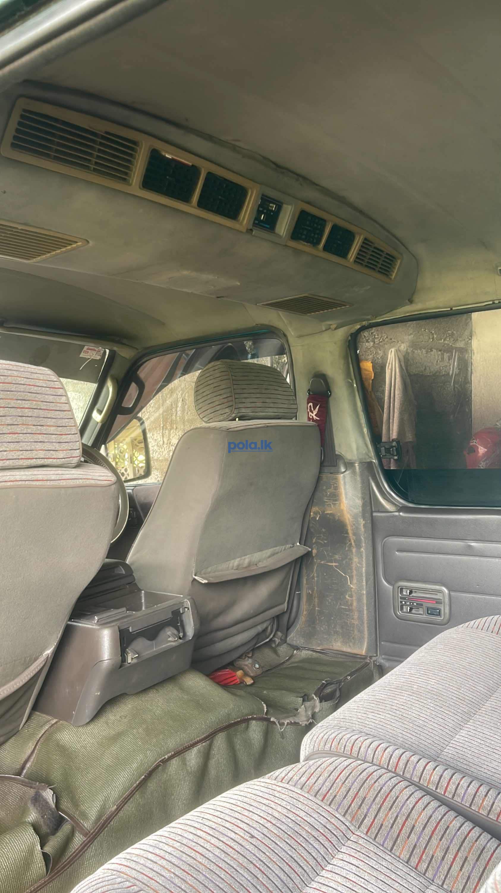 Toyota hiace - photo 5