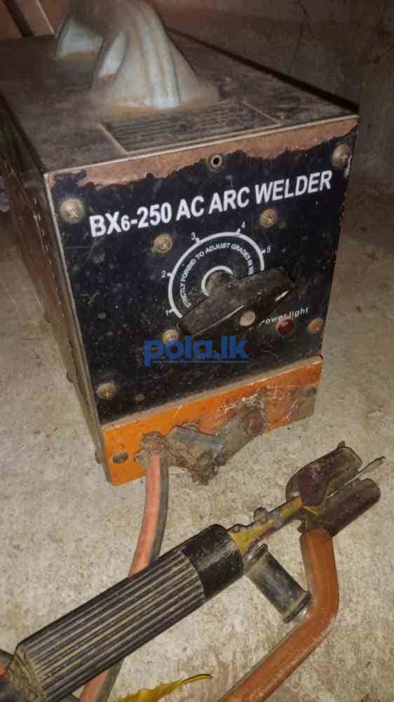 Welding machine - photo 1