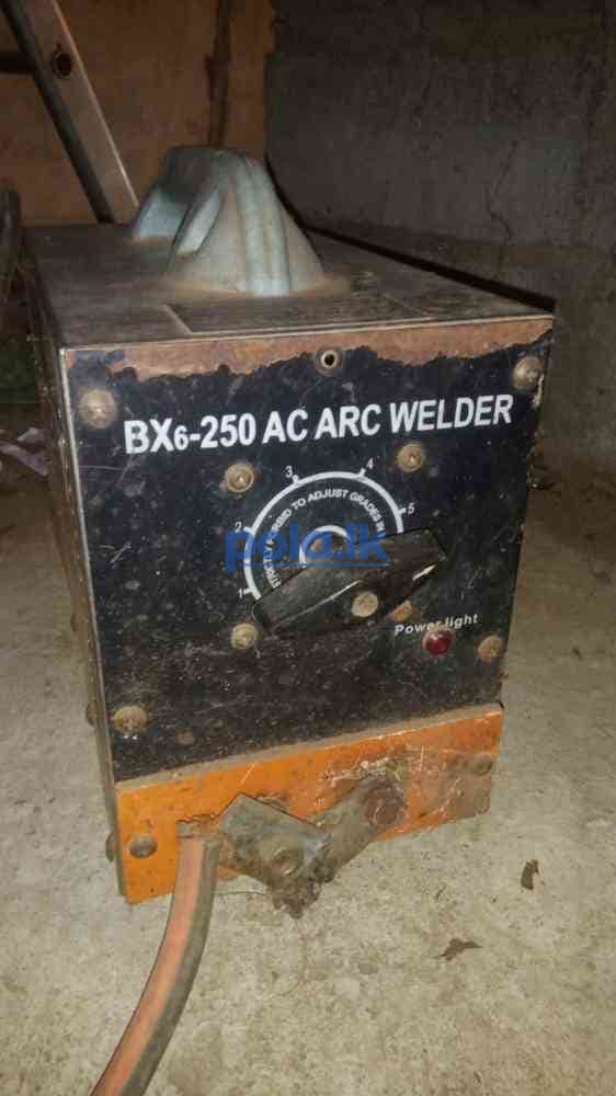 Welding machine - photo 2