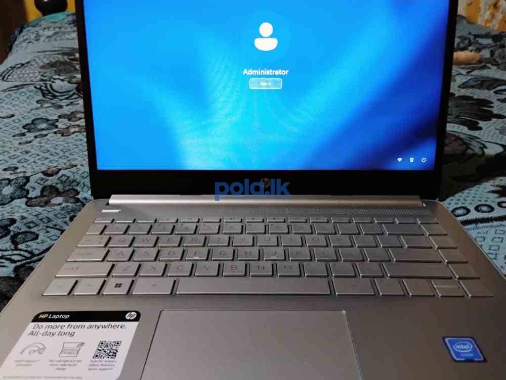 HP Laptop - photo 3