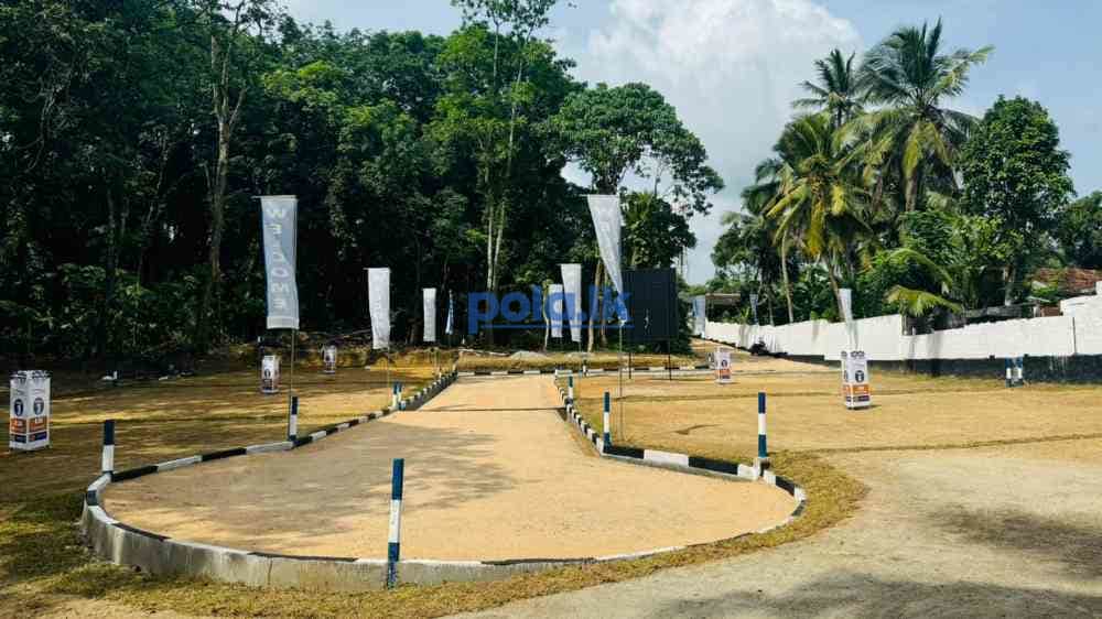 Land for sale near millennium city athurugiriya - photo 1