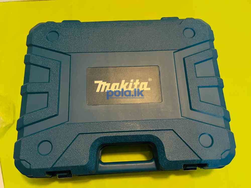 Makita cordless dril with accessories - photo 2