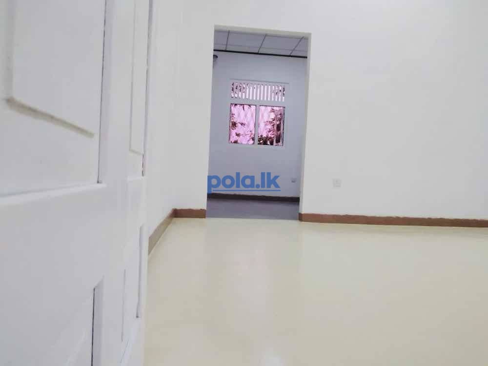 Two bedroom house - photo 9