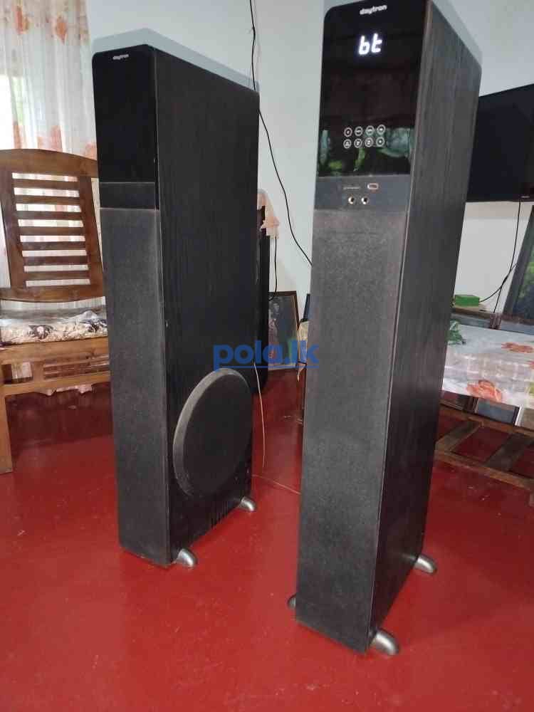 Tower speakers - photo 1