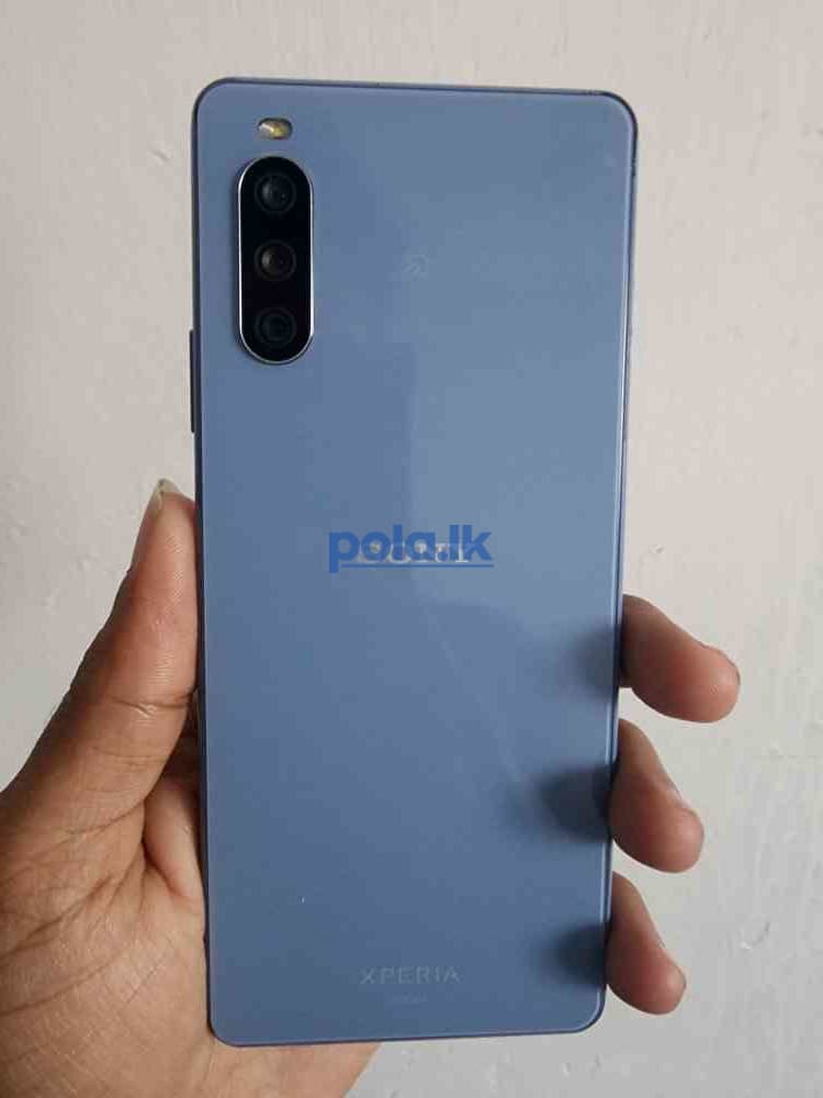 Sony xperia 10 iii - photo 3