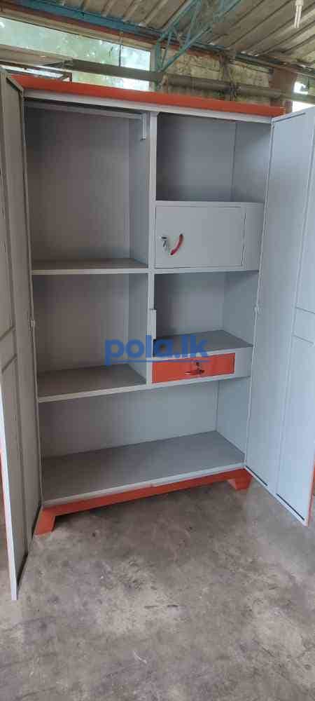 Steel cupboard - photo 2