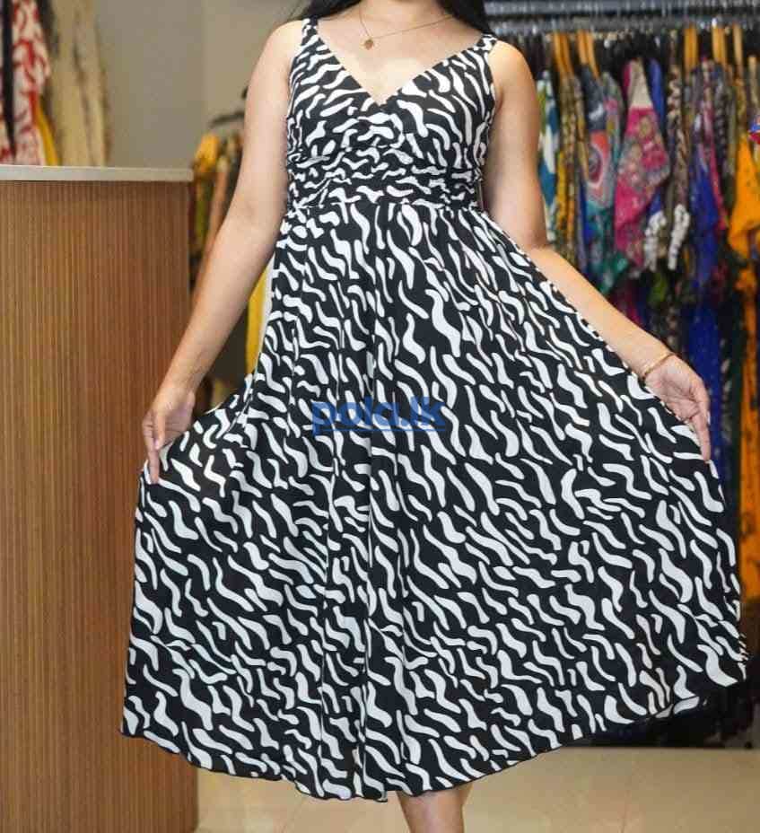 Bra cut short frock - photo 2