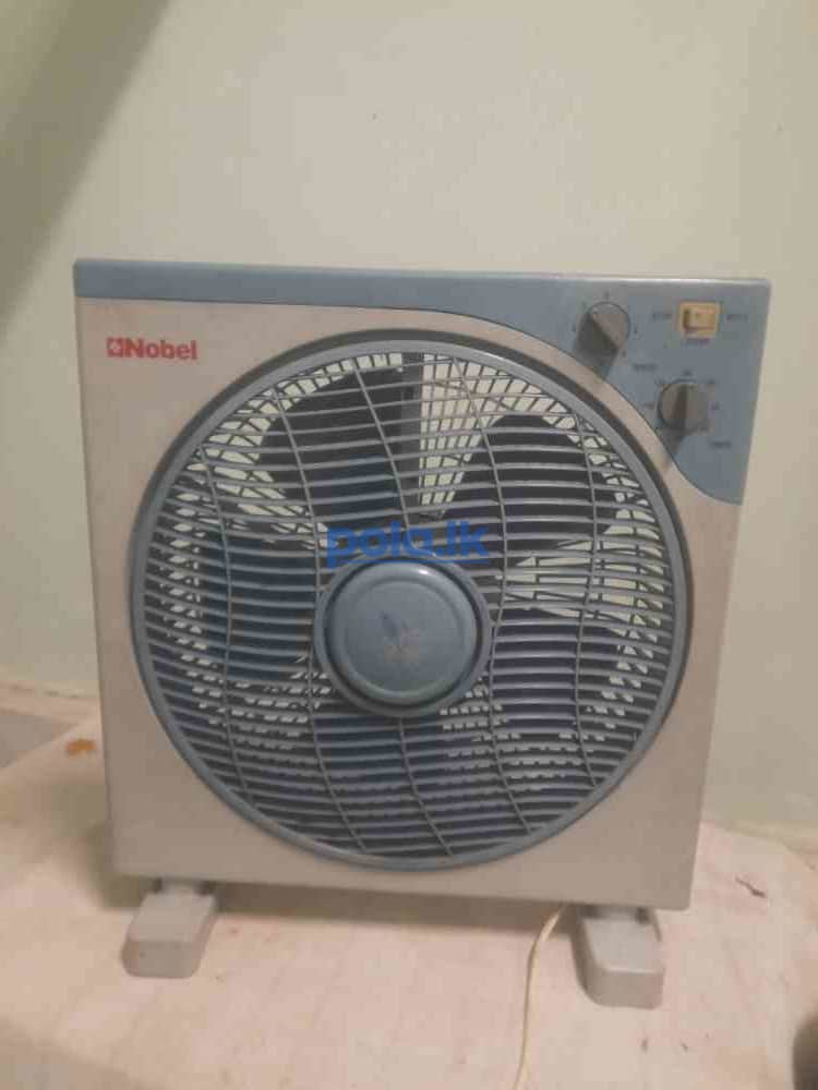 Pedastal fan and box fan. - photo 3