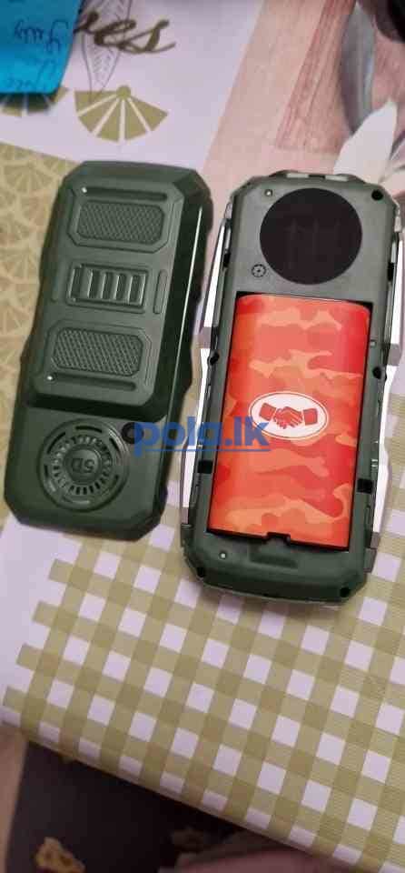 Qtel rugged dual sim big battery phone - photo 4