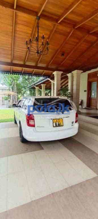 Toyota corolla 141 feilder - photo 4