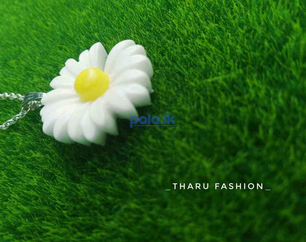 Flower necklace - photo 5