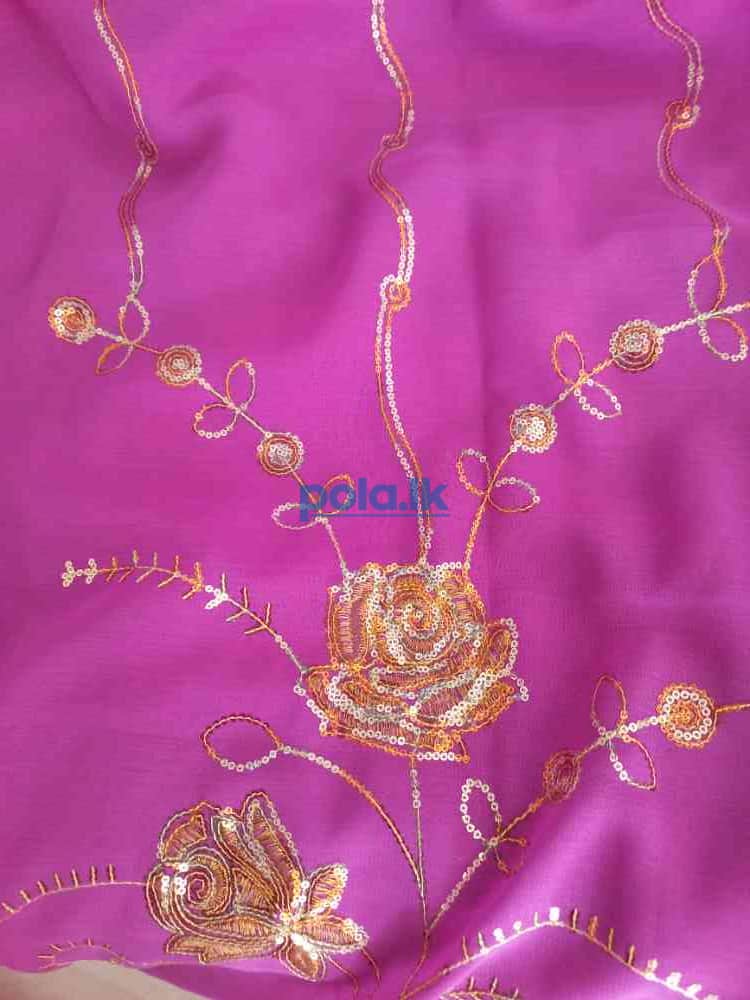 Brand new saree- urgent sale - photo 2
