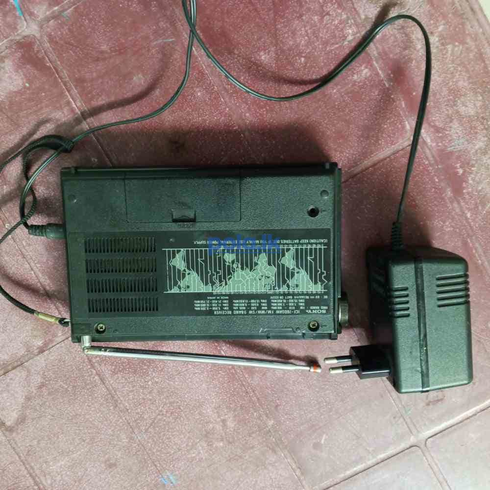 Sony ICF-7600AW portable multi-band radio - photo 2