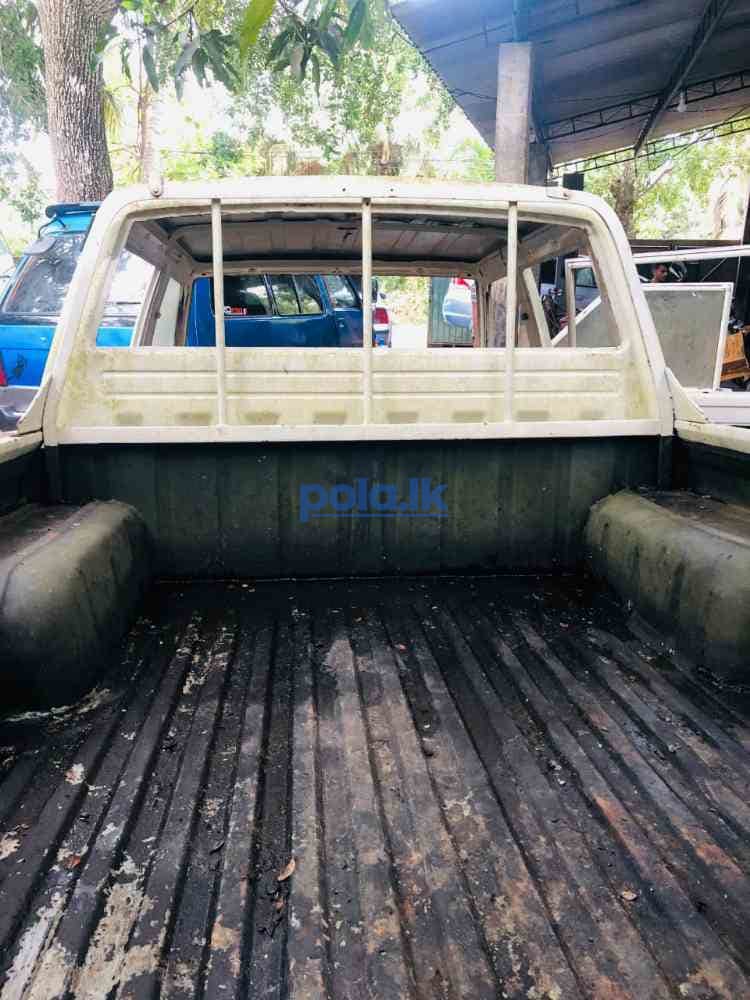 Nissan datsun double cab parts for sale - photo 3