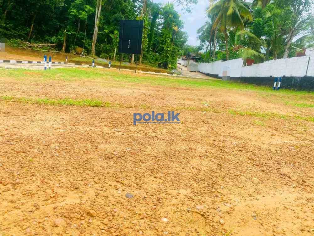 Land for sale near to athurugiriya town area - photo 2