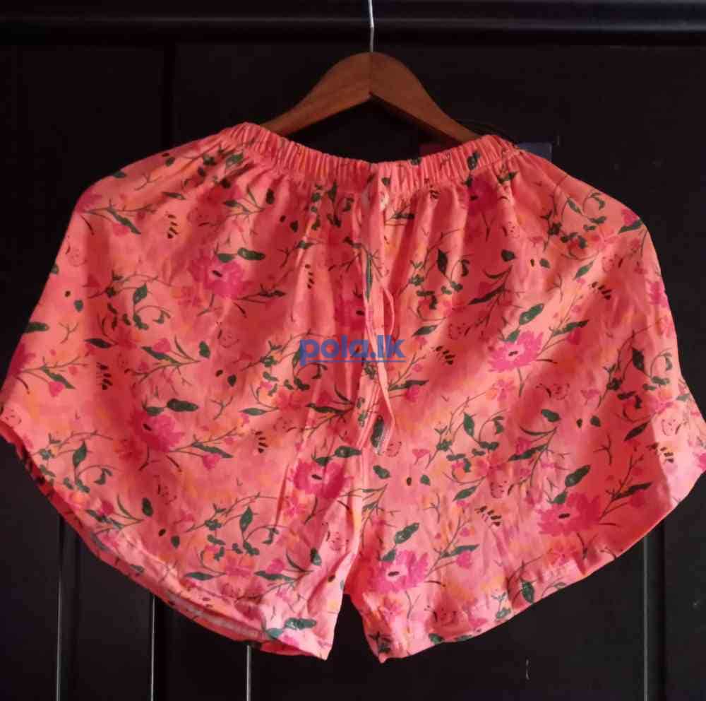 Hot short - photo 3