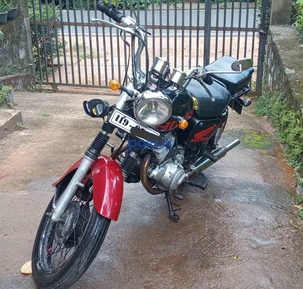 Honda CM 125 - photo 3