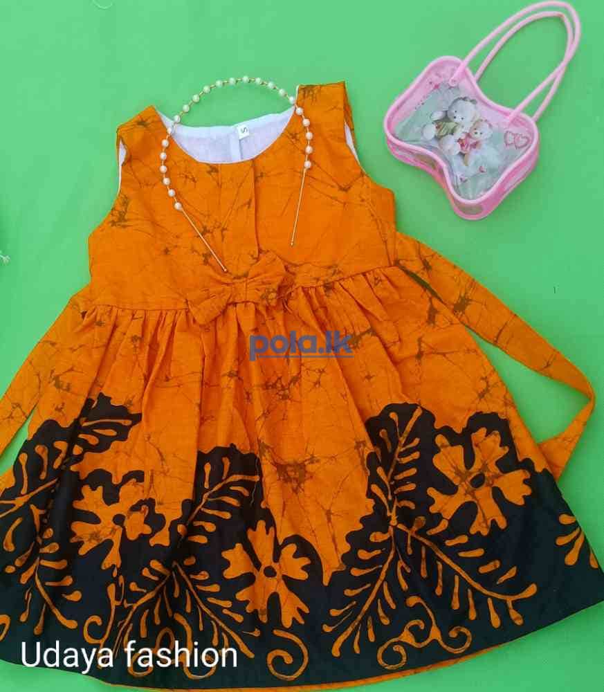 Kids frock - photo 1