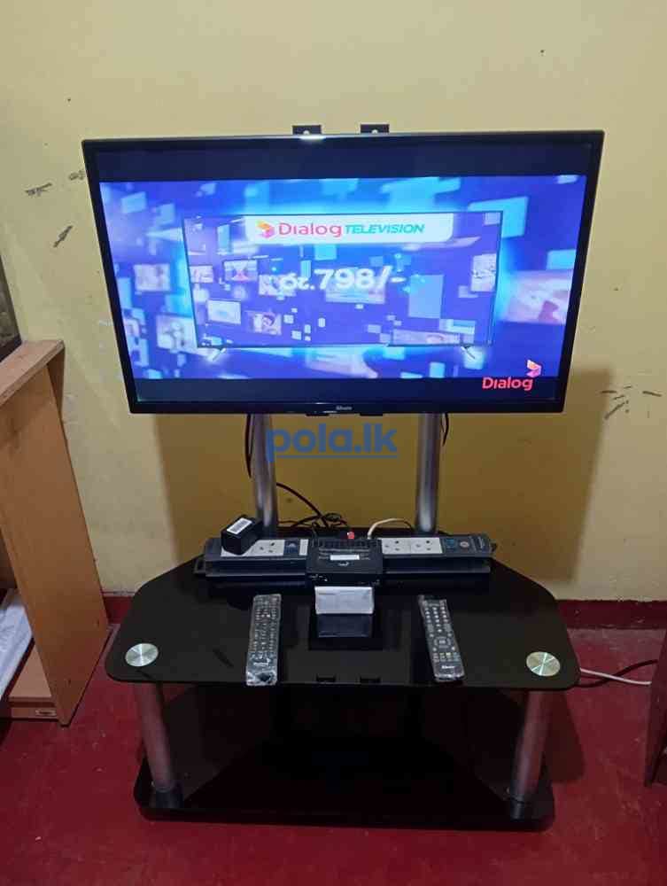 Tv and tv stand - photo 8