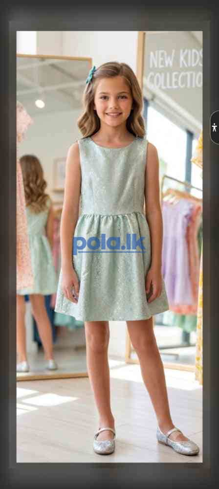 Children's clothing - photo 5