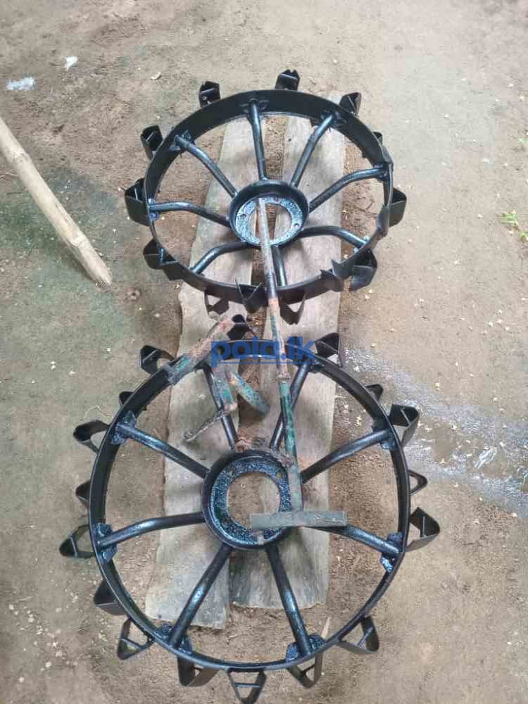 Tractor for sale - photo 1