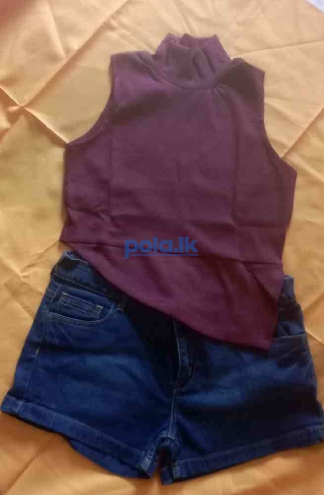 Sleeveless slim fit crop top - photo 8