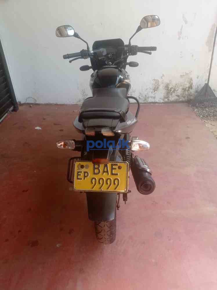 Pulsar 150 - photo 3
