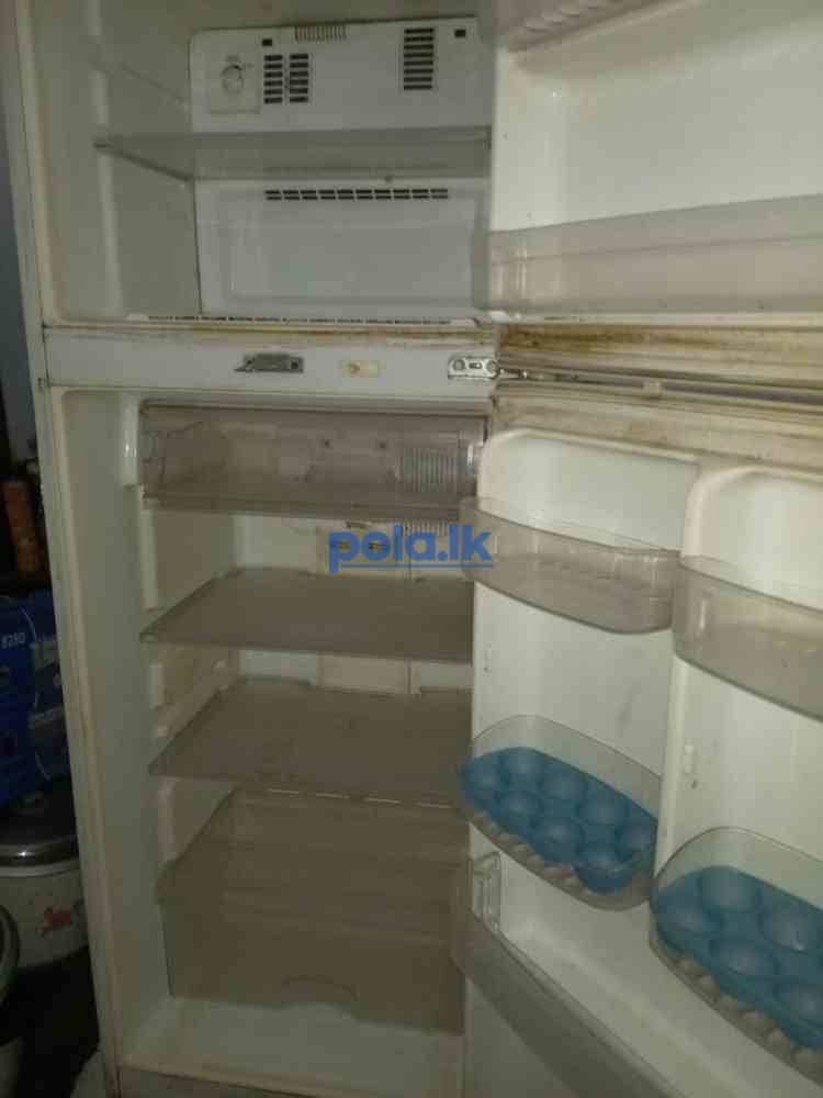 LG double door fridge - photo 4