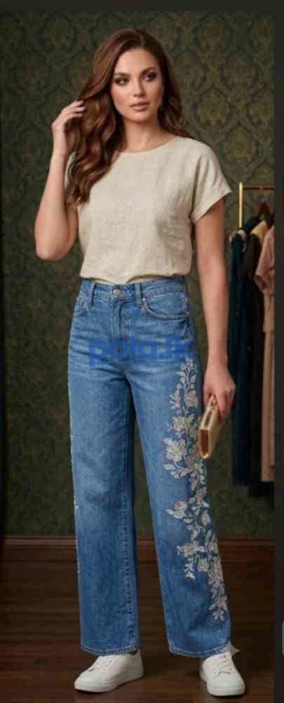 Woman's clothing - photo 2