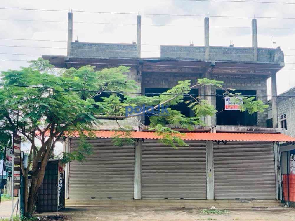 3 Floors house for immediate sale near negombo - photo 1