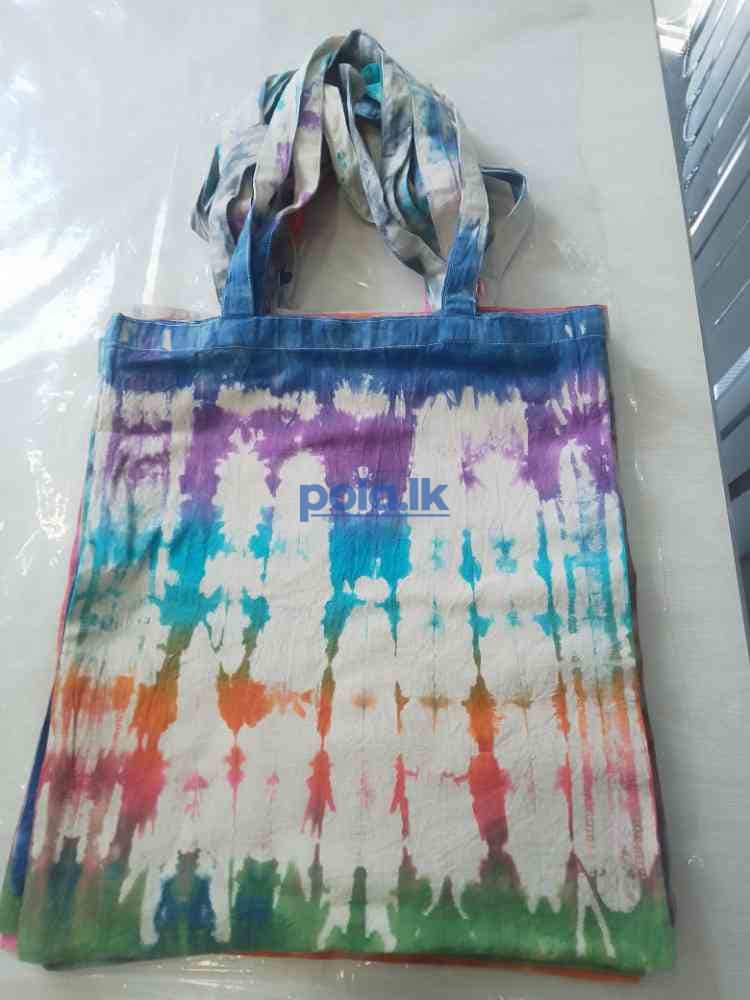 Tote Bags and sarees - photo 5