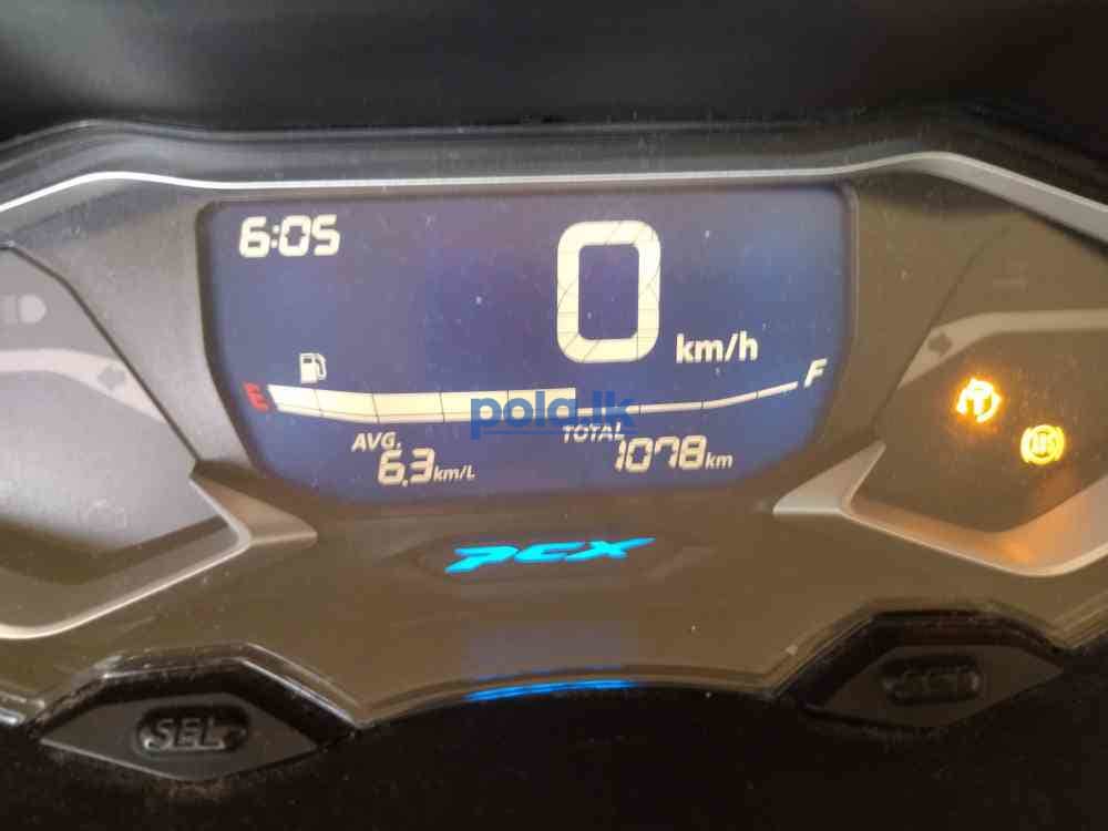 Honda pcx 160 - photo 4