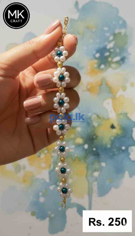 Beautiful beaded bracelets - photo 1