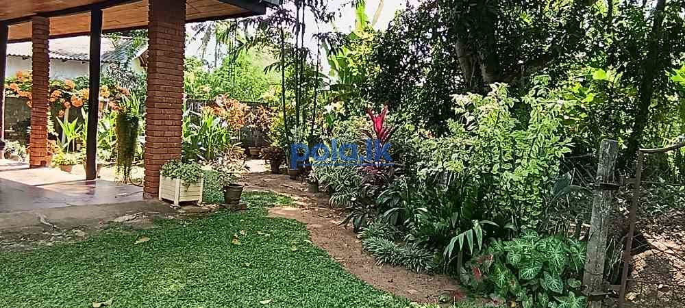 Old house sale for living or hotel premises - photo 1