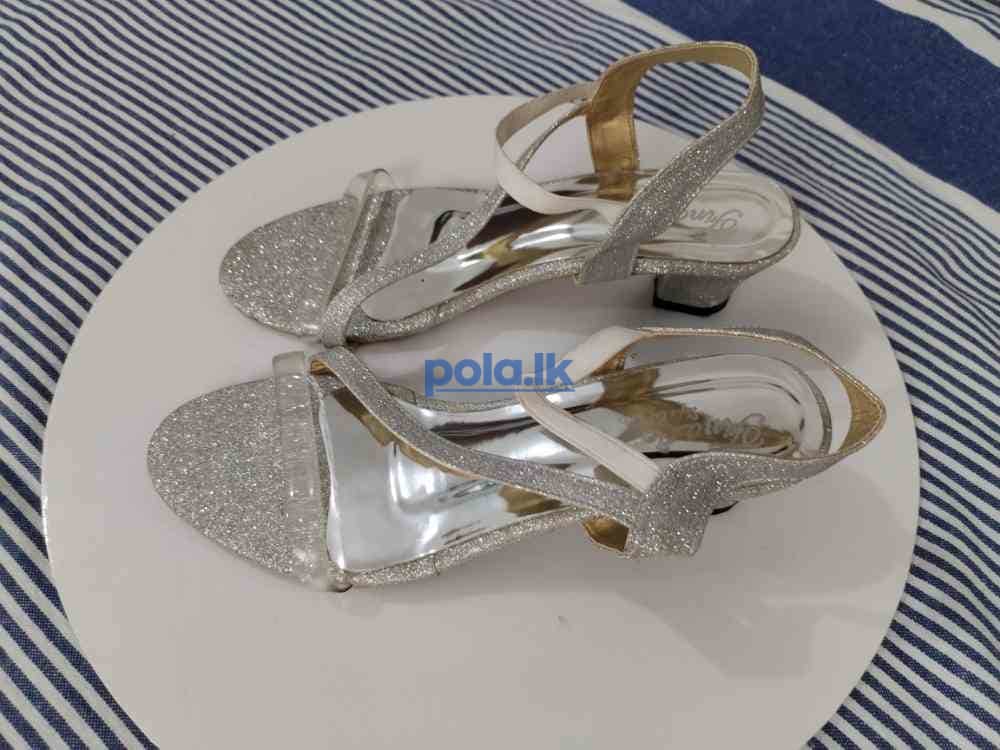 Urgent selling - photo 1