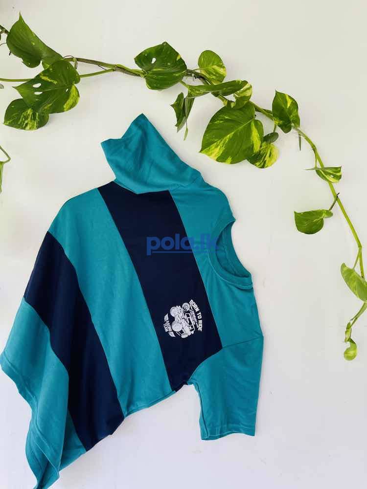 T-shirts and men's wear - photo 4