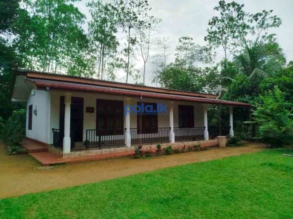 House for sale in horana - photo 1