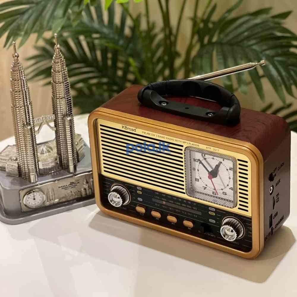 Bluetooth radio speaker with digital clock - photo 1