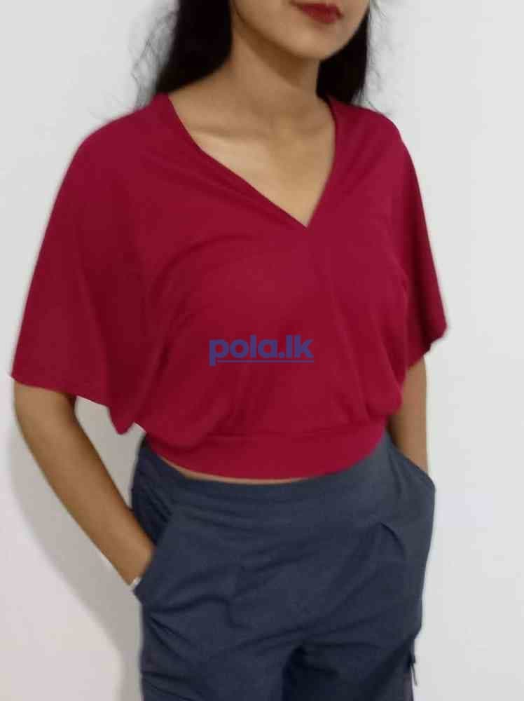 V-neck short top - photo 1