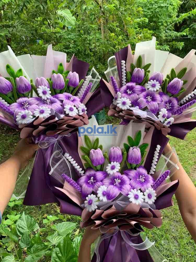 Fresh flowers - photo 1