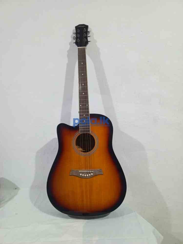 Maverick box guitar left hand - photo 1
